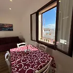 Apartment Aurora's Bari